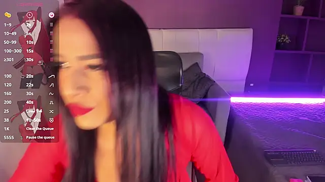 Evang hot online show from September 11, 2025, 8:53 pm