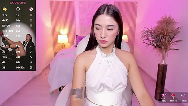 Snapshot of Antonella_Grayy chatting on February 21, 2026, 11:22 am Antonella Grayy online show from February 21, 2026, 11:22 am