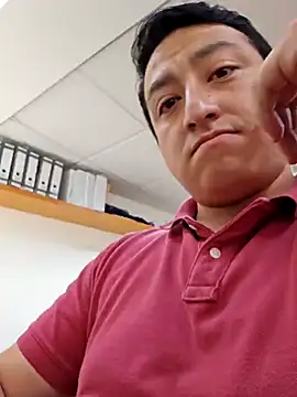 Pnstrokes online show from March 19, 2025, 5:50 pm