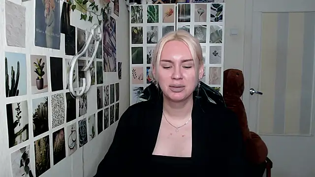 CapriScorpion online show from November 15, 2025, 9:50 am