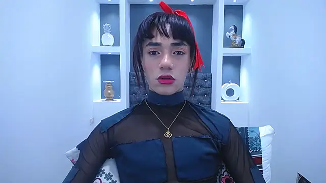 Snapshot of KatrinaQueen1 chatting on March 5, 2025, 2:25 am KatrinaQueen1 online show from March 5, 2025, 2:25 am