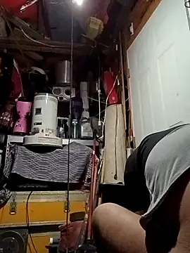 prettyboi6992 online show from March 7, 2026, 11:07 am