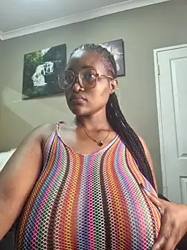 Bustygoddess32 online show from February 11, 2025, 10:37 am