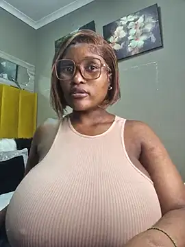 Bustygoddess32 online show from March 7, 2025, 6:24 am