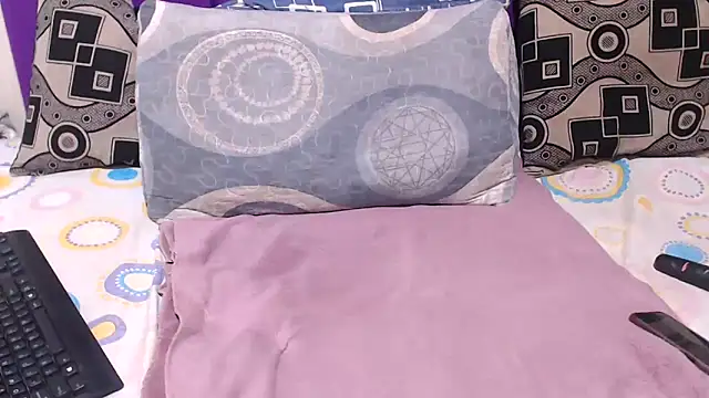 BLACKberry008 online show from March 10, 2026, 12:26 am