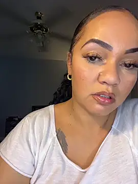 DestineeJayde online show from October 24, 2025, 5:15 am