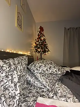 DestineeJayde online show from November 30, 2025, 12:14 am