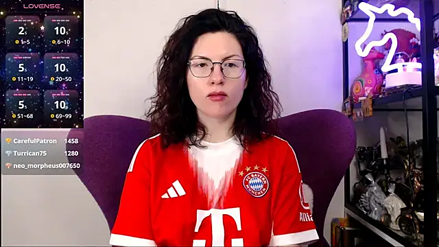 Snapshot of vaders_daughter chatting on January 6, 2026, 2:32 pm vaders daughter online show from January 6, 2026, 2:32 pm