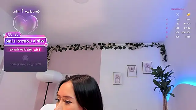 Kim ev online show from December 15, 2024, 11:45 am