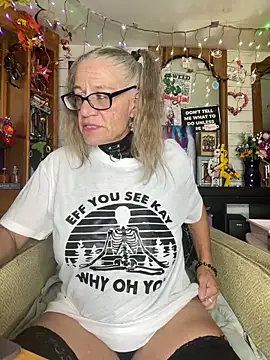 TrenaAnne online show from October 11, 2025, 12:21 am