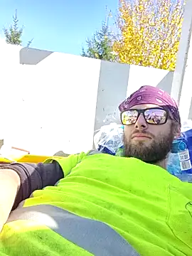 cdressupdiva online show from November 4, 2025, 5:34 pm