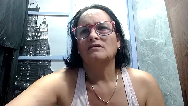 Nastylatinaxxx online show from November 27, 2025, 12:13 am