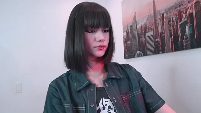 Snapshot of Raven__Blod chatting on October 26, 2025, 8:04 pm Raven Blod online show from October 26, 2025, 8:04 pm