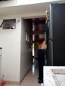 sebasxx97 online show from January 7, 2026, 1:24 pm