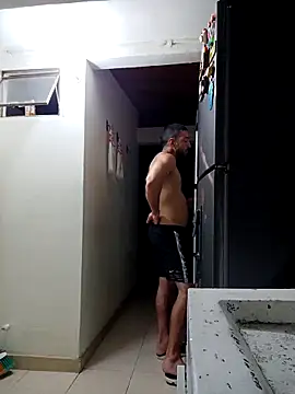 sebasxx97 online show from March 6, 2026, 3:25 am