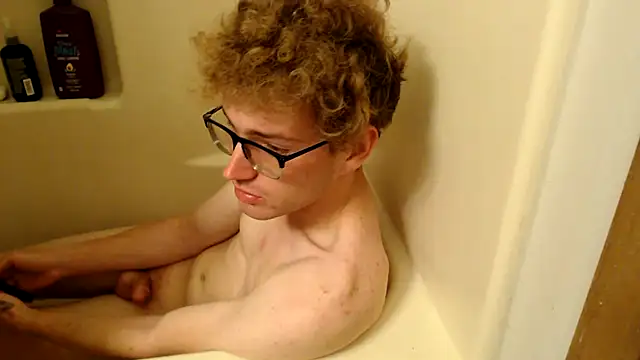 CreamyAustin online show from November 2, 2025, 2:30 pm