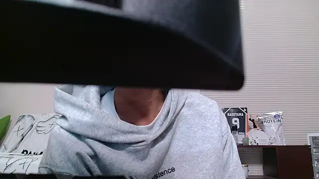 Snapshot of POCARI_SWEAT chatting on March 28, 2026, 2:16 pm POCARI SWEAT online show from March 28, 2026, 2:16 pm