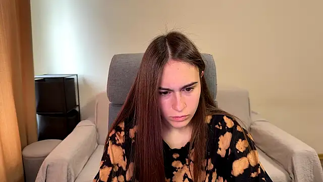 AliceKolltt online show from September 28, 2025, 7:58 am