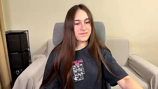 AliceKolltt online show from March 12, 2026, 10:16 pm