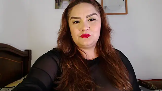 antoniamoreno82 online show from April 27, 2026, 6:50 pm