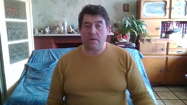 Snapshot of sympatrique chatting on March 2, 2025, 2:00 pm sympatrique online show from March 2, 2025, 2:00 pm