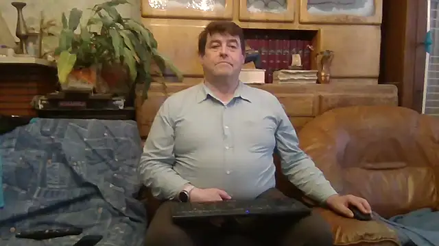 Snapshot of sympatrique chatting on September 22, 2025, 10:39 am sympatrique online show from September 22, 2025, 10:39 am