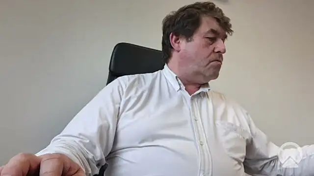 Snapshot of sympatrique chatting on October 24, 2025, 12:56 pm sympatrique online show from October 24, 2025, 12:56 pm