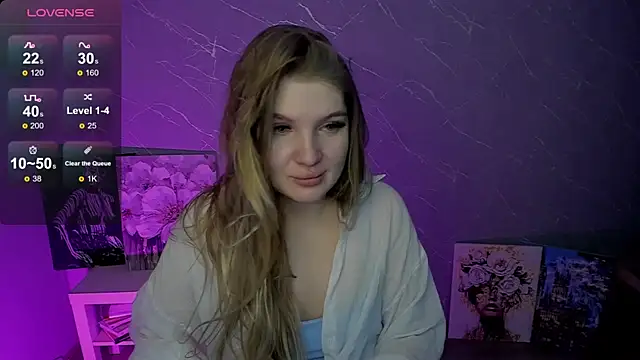Snapshot of lily_williamss chatting on May 25, 2026, 12:05 am lily williamss online show from May 25, 2026, 12:05 am