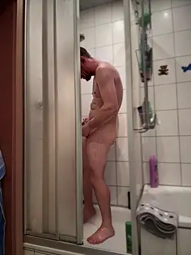 Snapshot of Bennyben8604 chatting on February 13, 2025, 8:03 pm Bennyben8604 online show from February 13, 2025, 8:03 pm