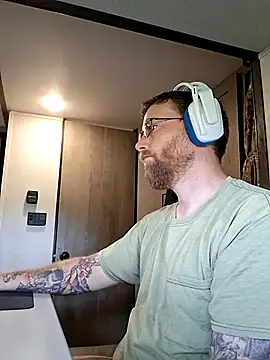 daddytoasty online show from July 16, 2026, 10:27 pm