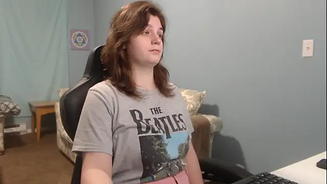 TreeJeanne online show from January 4, 2025, 2:14 pm