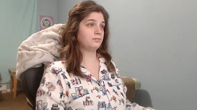 TreeJeanne online show from February 18, 2025, 4:04 am