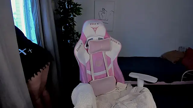 Stacy Luv online show from October 23, 2025, 3:39 am