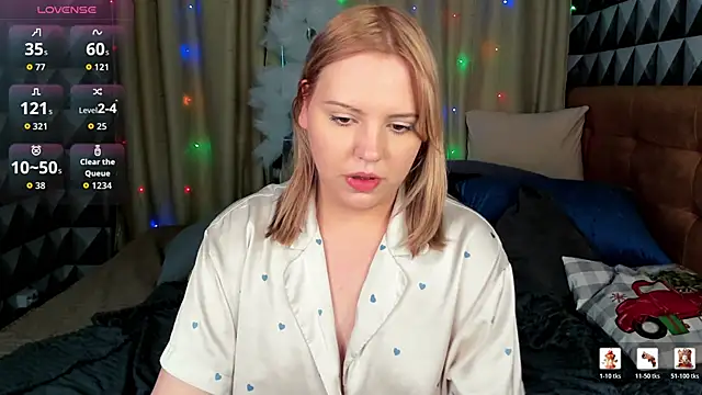 Snapshot of Stacy_Luv chatting on January 17, 2026, 9:14 am Stacy Luv online show from January 17, 2026, 9:14 am