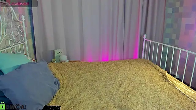 Snapshot of Stacy_Luv chatting on February 12, 2026, 9:37 am Stacy Luv online show from February 12, 2026, 9:37 am