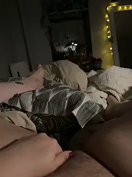 sylviahhh online show from April 9, 2026, 5:18 am