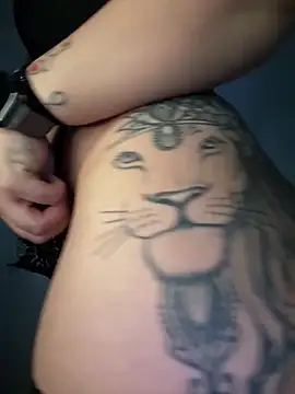 Snapshot of babyyboomm chatting on January 25, 2025, 12:48 am babyyboomm online show from January 25, 2025, 12:48 am