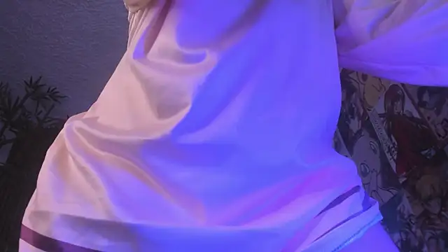 Snapshot of Purplee_Baby chatting on February 24, 2025, 6:16 am Purplee Baby online show from February 24, 2025, 6:16 am