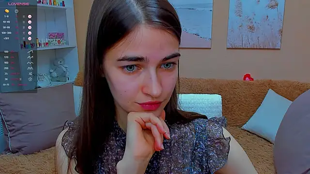 AstoriyaNight online show from February 7, 2025, 2:58 pm