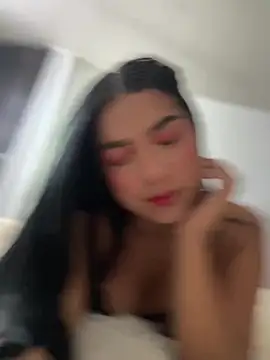 Snapshot of AntonellaRosse_ chatting on February 14, 2025, 3:36 pm AntonellaRosse online show from February 14, 2025, 3:36 pm