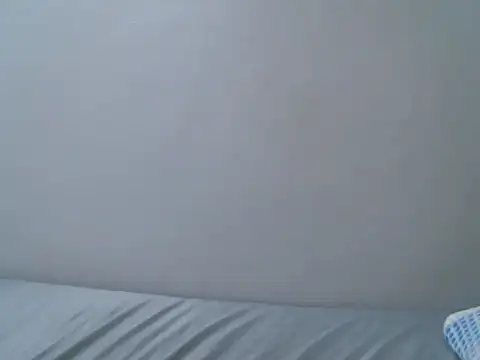 femaqueen online show from September 26, 2025, 8:18 am