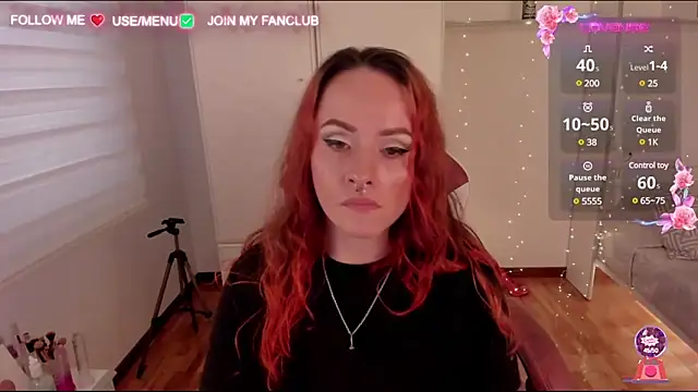 Domina Deivis online show from February 5, 2025, 1:11 pm