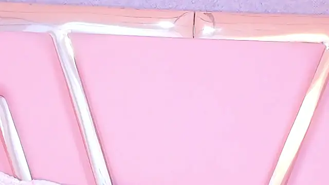 Snapshot of Eva_Benely chatting on March 12, 2025, 2:09 am Eva Benely online show from March 12, 2025, 2:09 am