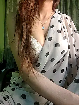 Snapshot of seductivegirl55 chatting on February 27, 2026, 4:40 pm seductivegirl55 online show from February 27, 2026, 4:40 pm