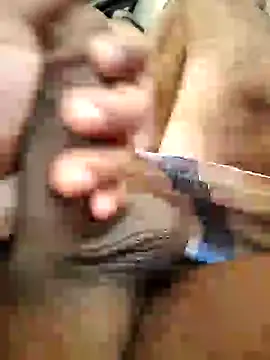 Snapshot of raj0592 chatting on December 8, 2024, 2:07 am raj0592 online show from December 8, 2024, 2:07 am