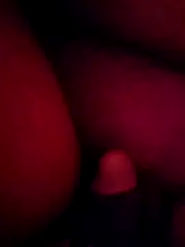 Snapshot of raj0592 chatting on December 22, 2024, 3:55 am raj0592 online show from December 22, 2024, 3:55 am