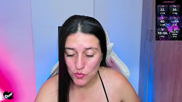 Saskyaa online show from November 24, 2025, 2:06 pm