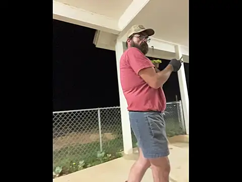 Onesieboy4daddys online show from April 21, 2026, 1:42 am