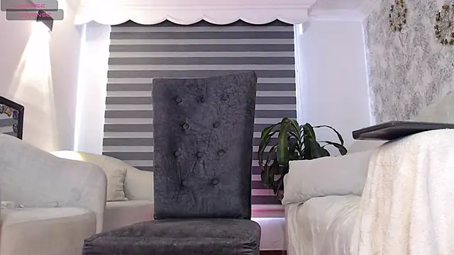  Alice Horny Gh online show from November 27, 2025, 5:37 pm