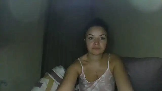 Snapshot of Linusya chatting on November 23, 2025, 5:13 pm Linusya online show from November 23, 2025, 5:13 pm